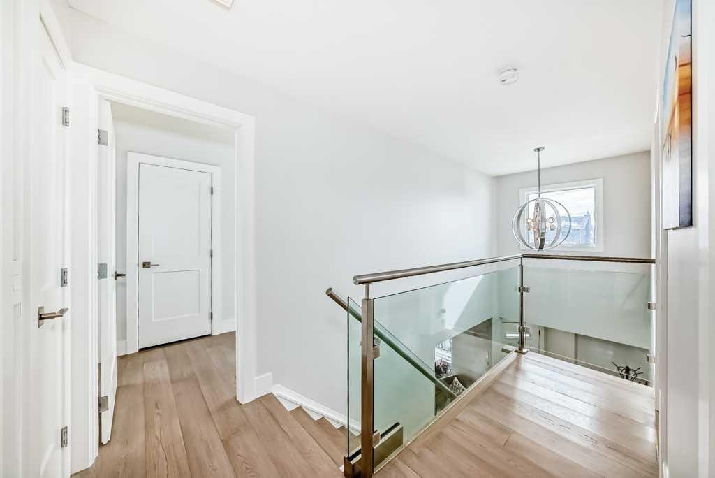 256 Riverside Mews Se, Calgary, AB - Indoor Photo Showing Other Room