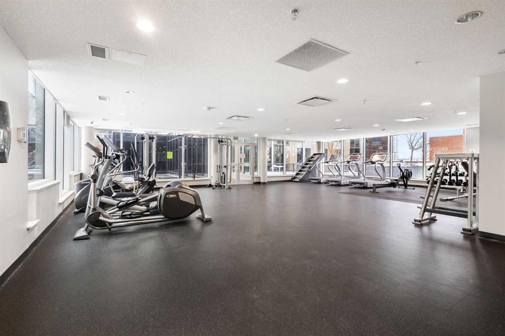 1903-1320 1 Street Se, Calgary, AB - Indoor Photo Showing Gym Room