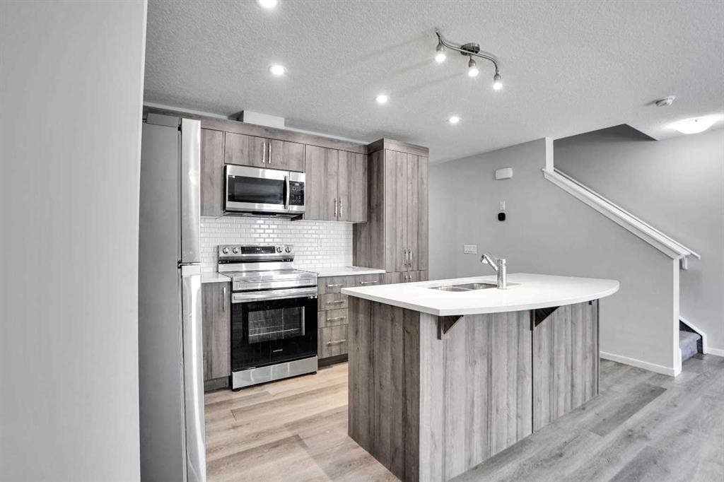 214 Cityside Grove Ne, Calgary, AB - Indoor Photo Showing Kitchen With Upgraded Kitchen