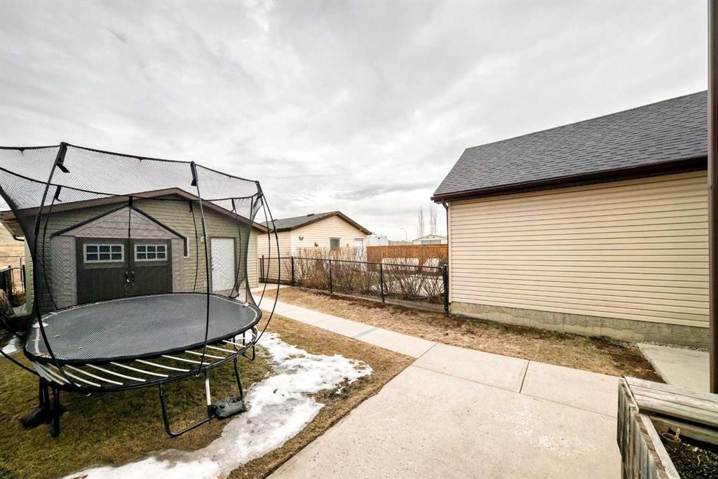 223 Auburn Bay Heights Se, Calgary, AB - Outdoor With Exterior