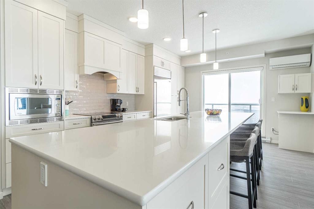 429-20 Seton Park Se, Calgary, AB - Indoor Photo Showing Kitchen With Upgraded Kitchen