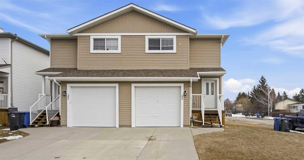 22-2002 22 Avenue, Bowden, AB - Outdoor With Exterior