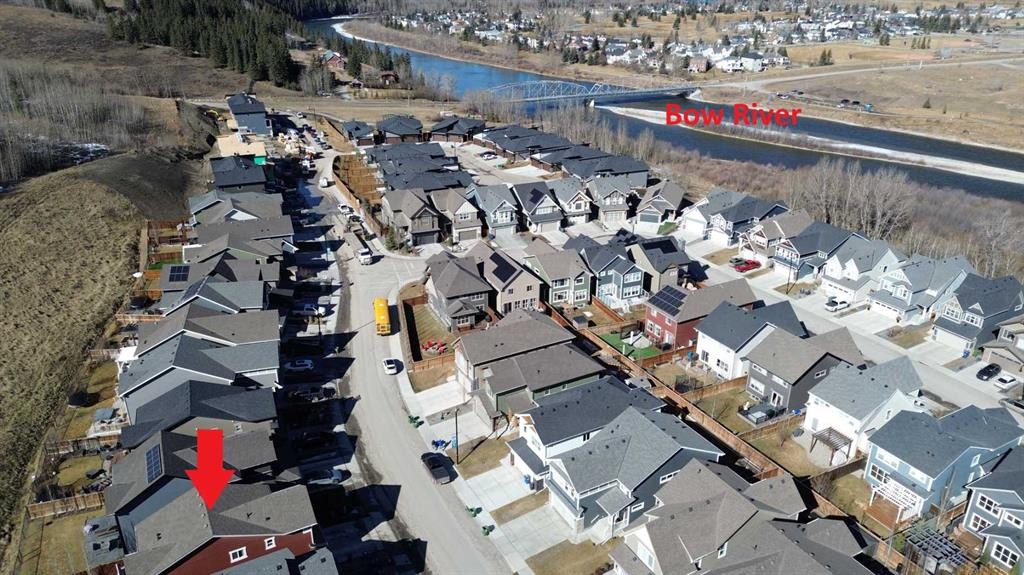 255 Riviera Way, Cochrane, AB