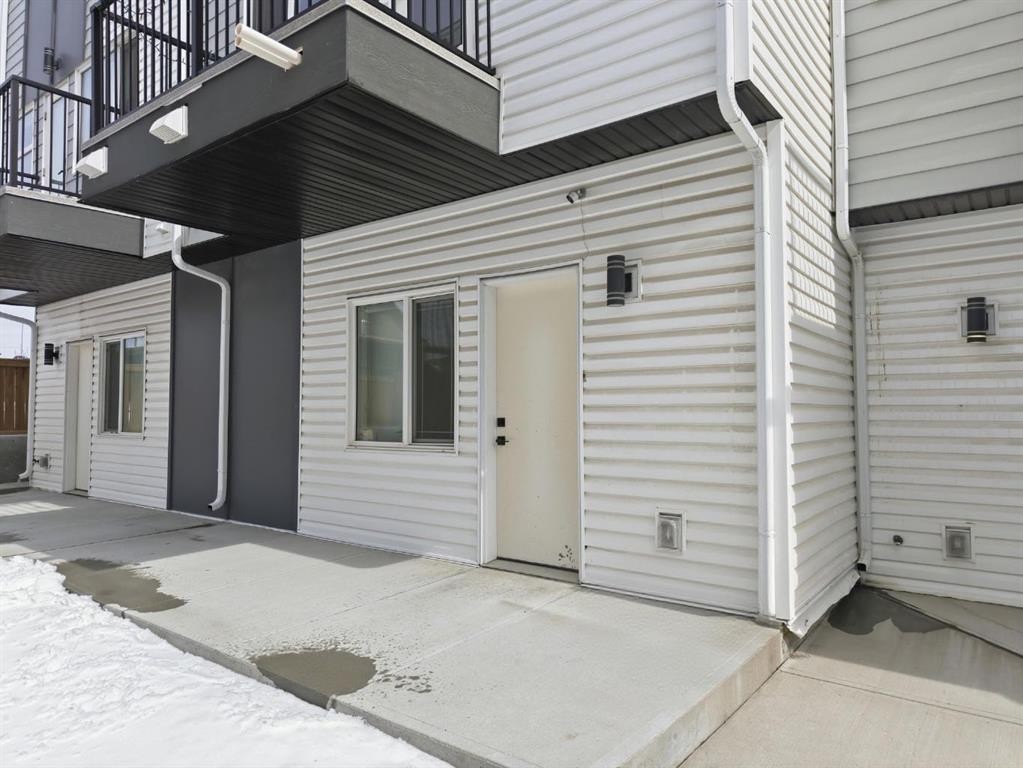 505-101 Panatella Square Nw, Calgary, AB - Outdoor