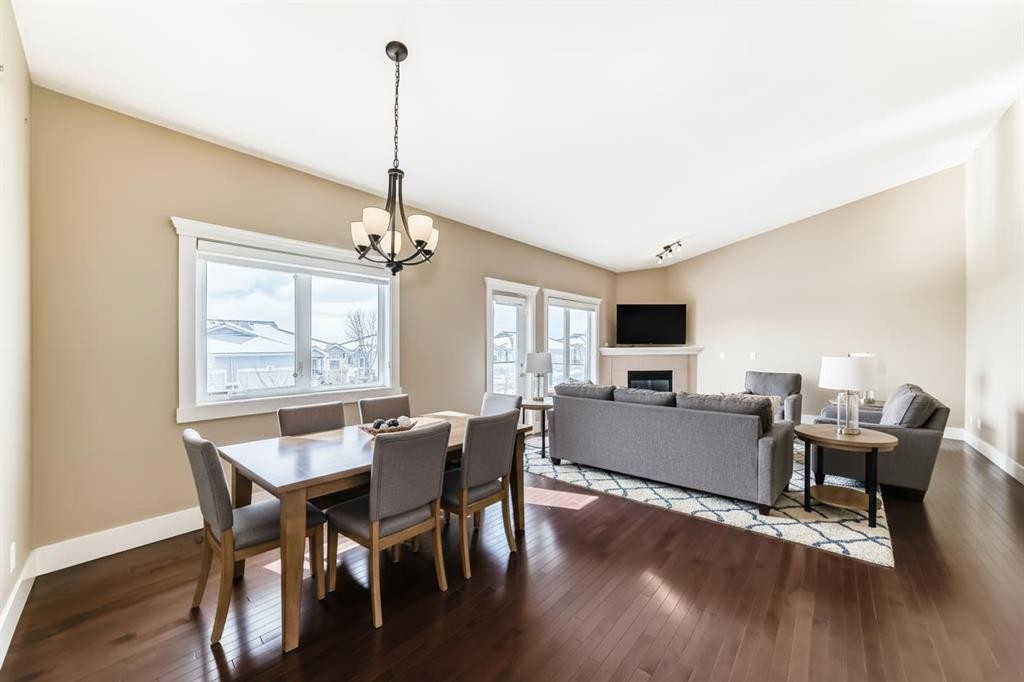 520 Rocky Vista Gardens Nw, Calgary, AB
