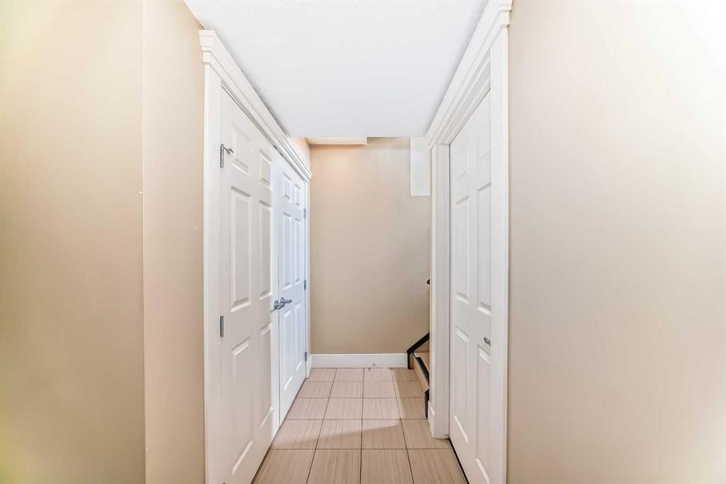 520 Rocky Vista Gardens Nw, Calgary, AB