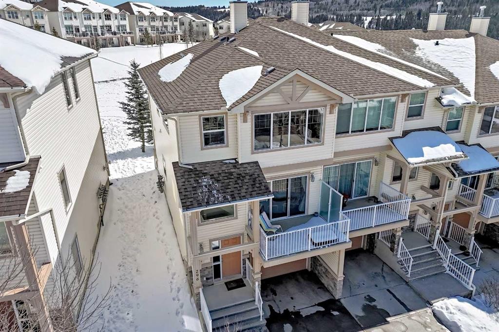 296 Sunset Point, Cochrane, AB - Outdoor