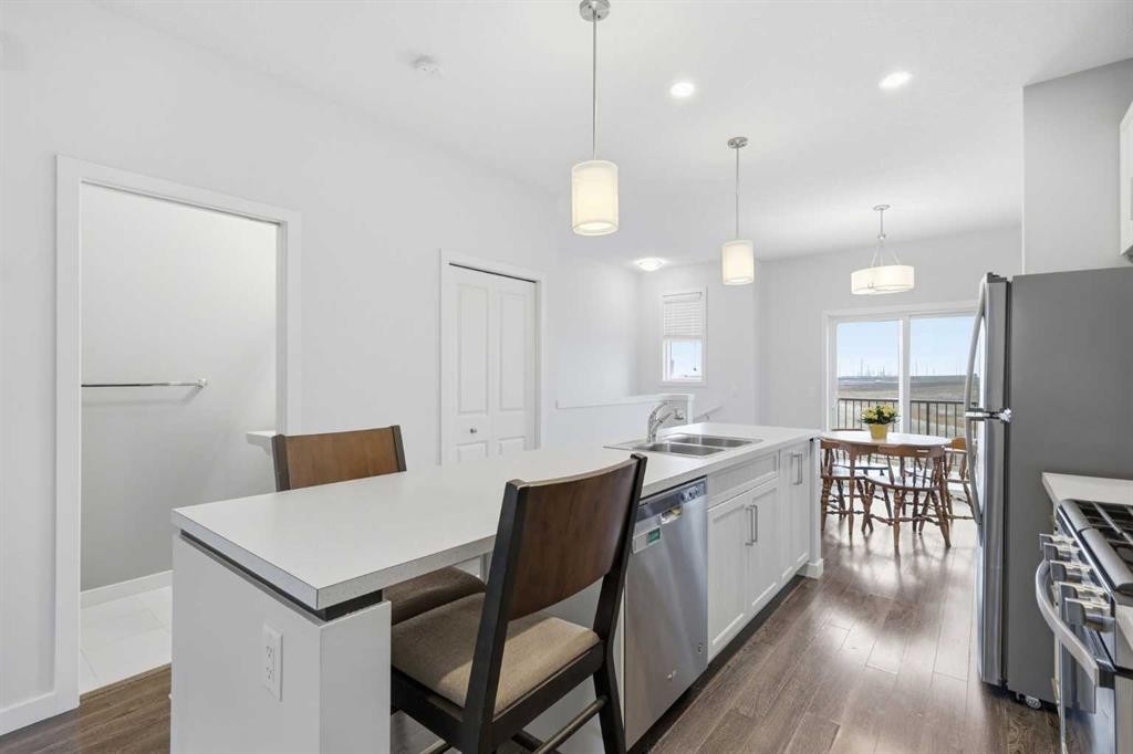 44 Copperstone Common Se, Calgary, AB - Indoor Photo Showing Kitchen With Double Sink With Upgraded Kitchen