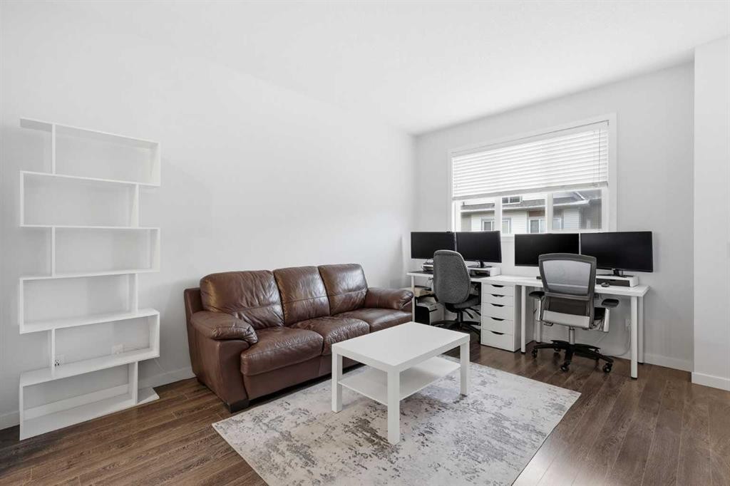 44 Copperstone Common Se, Calgary, AB - Indoor