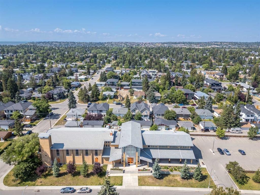 41-3809 45 Street Sw, Calgary, AB - Outdoor With View