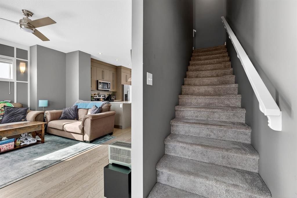 43-111 Rainbow Falls Gate, Chestermere, AB - Indoor Photo Showing Other Room