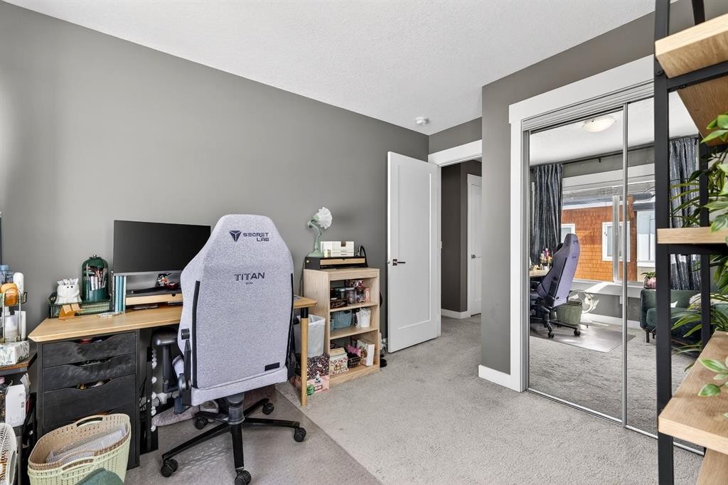 43-111 Rainbow Falls Gate, Chestermere, AB - Indoor Photo Showing Office