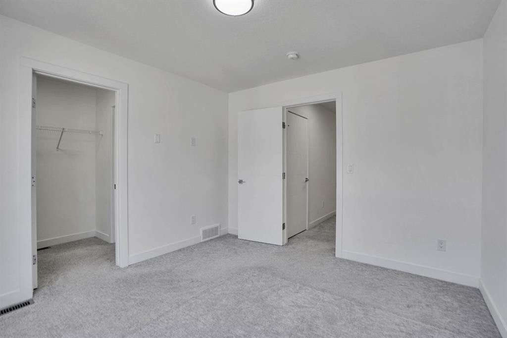 239 Saddlepeace Crescent Ne, Calgary, AB - Indoor Photo Showing Other Room