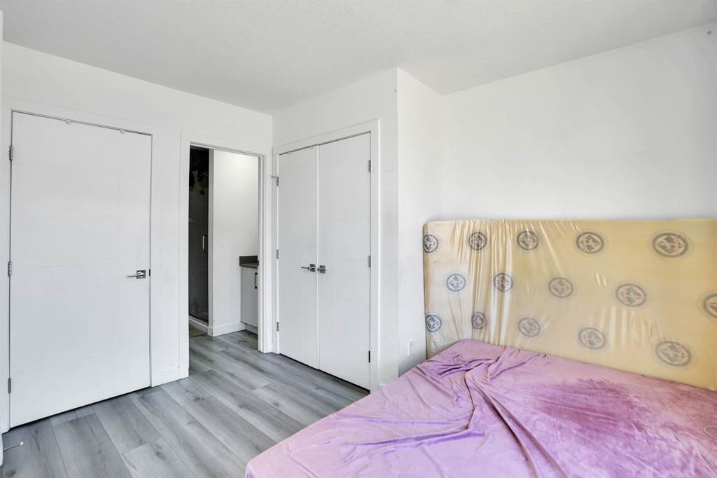 239 Saddlepeace Crescent Ne, Calgary, AB - Indoor Photo Showing Bedroom