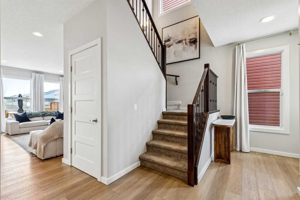 44 Legacy Landing Se, Calgary, AB - Indoor Photo Showing Other Room