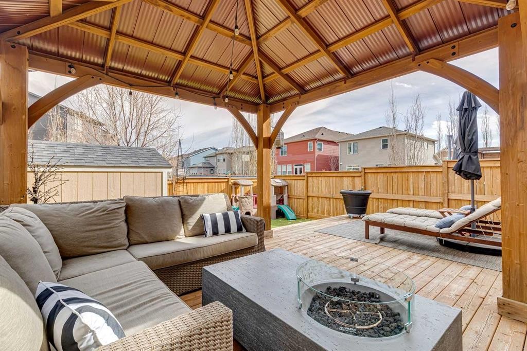 44 Legacy Landing Se, Calgary, AB - Outdoor With Deck Patio Veranda With Exterior