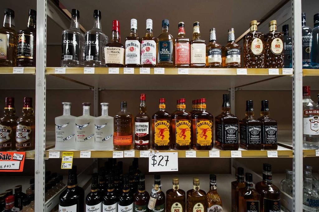 1234 12 Ne, Calgary, AB