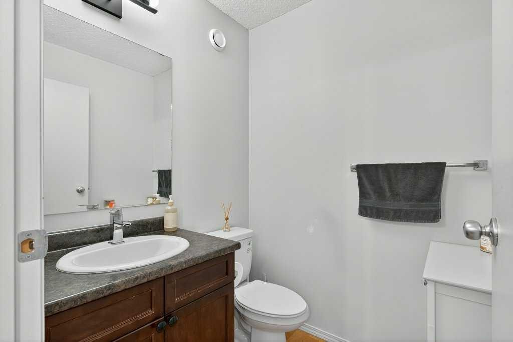 243 Redstone Drive Ne, Calgary, AB - Indoor Photo Showing Bathroom