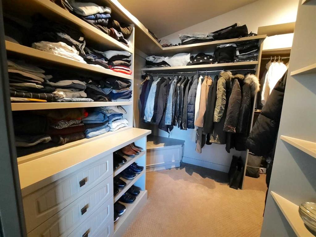 16021 Mckenzie Lake Way Se, Calgary, AB - Indoor With Storage