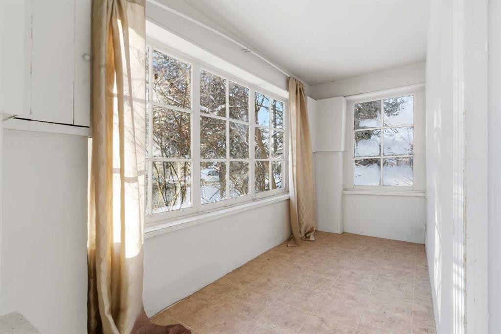 310 10 Avenue Ne, Calgary, AB