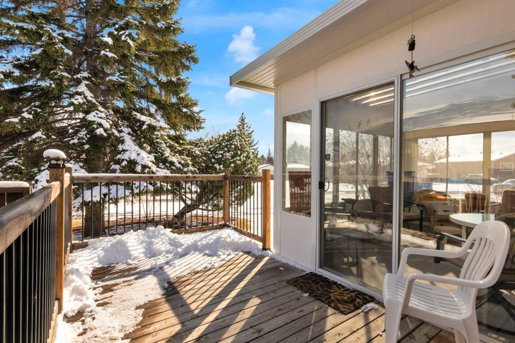 6004 Maddock Drive Ne, Calgary, AB - Outdoor With Deck Patio Veranda