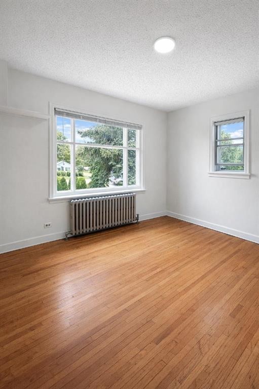 326 27 Avenue Ne, Calgary, AB - Indoor Photo Showing Other Room