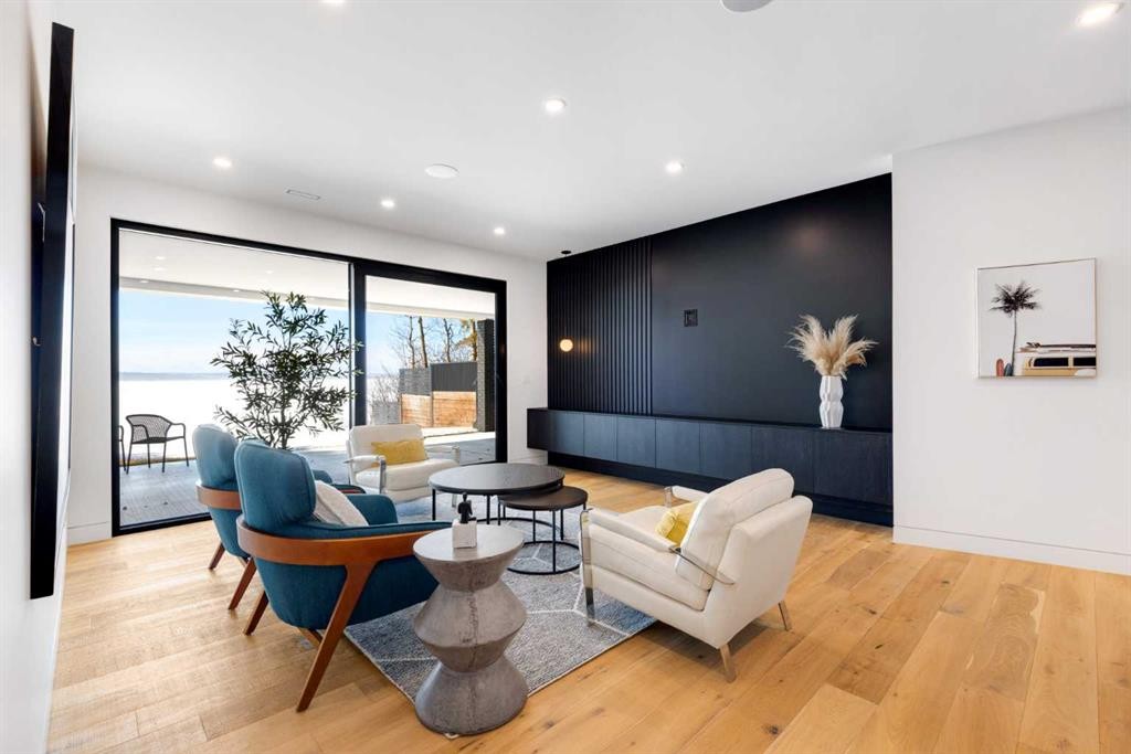 71 Birchcliff Road, Birchcliff, AB - Indoor Photo Showing Other Room