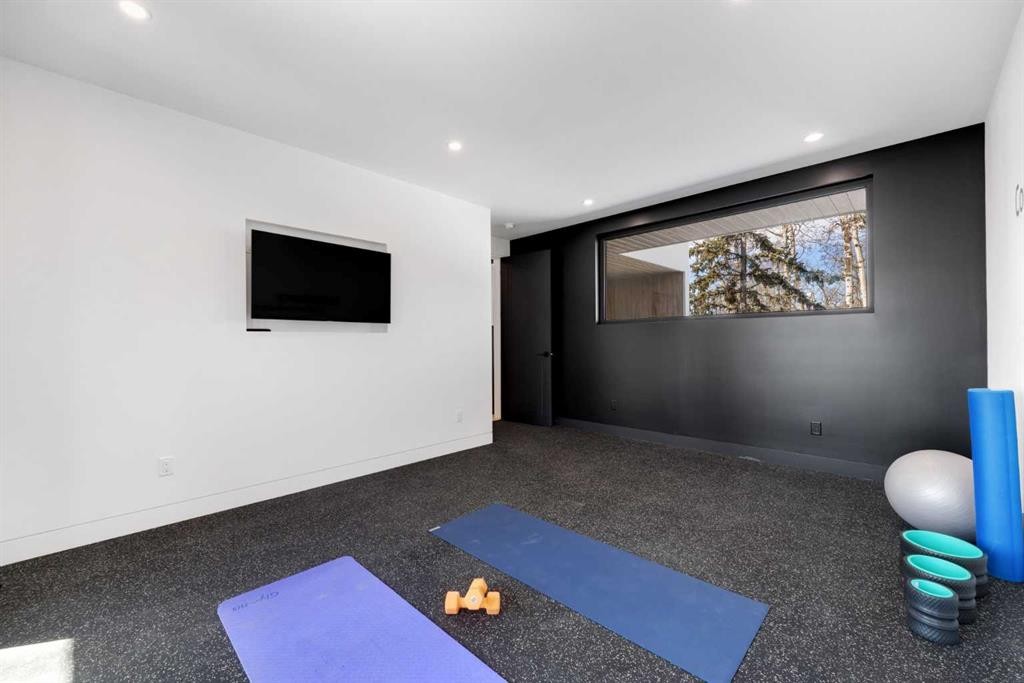 71 Birchcliff Road, Birchcliff, AB - Indoor Photo Showing Other Room