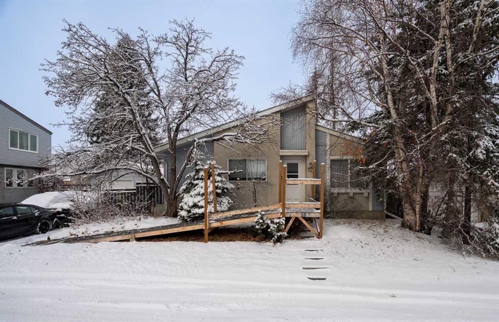 305 Olympia Drive Se, Calgary, AB - Outdoor