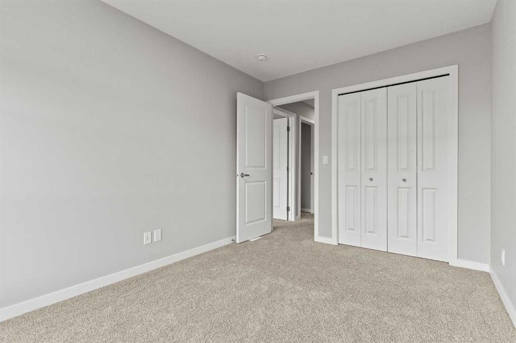 109 Mallard Grove Se, Calgary, AB - Indoor