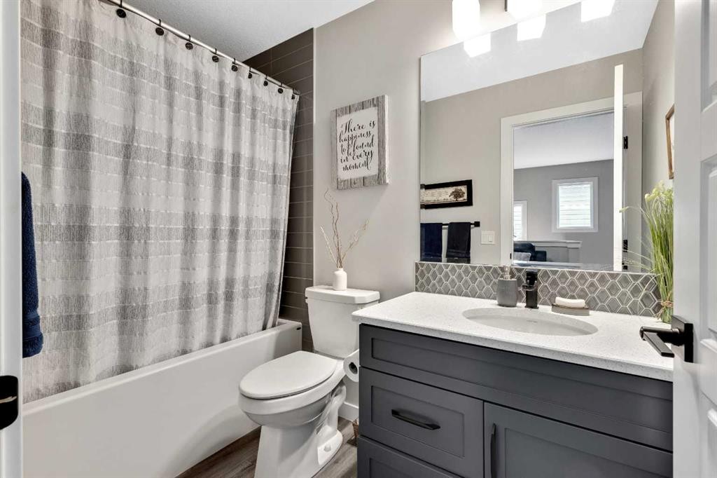 3675 Cornerstone Boulevard Ne, Calgary, AB - Indoor Photo Showing Bathroom
