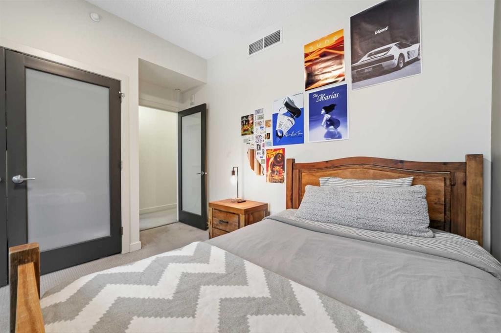 504-530 12 Avenue Sw, Calgary, AB - Indoor Photo Showing Bedroom