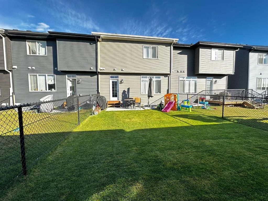 281 Waterford Boulevard, Chestermere, AB - Outdoor