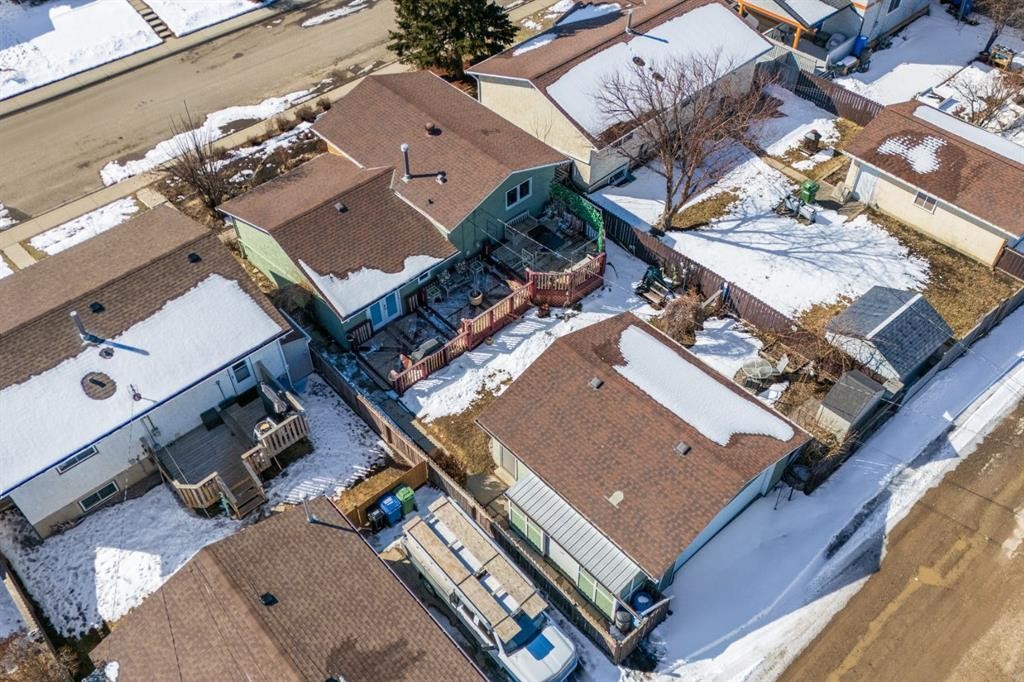 36 Alpine Crescent Se, Airdrie, AB - Outdoor