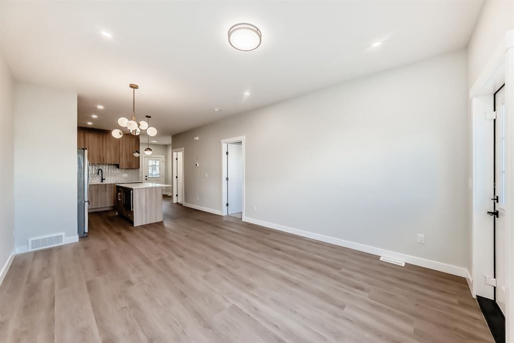 1102 Clover Close, Carstairs, AB - Indoor