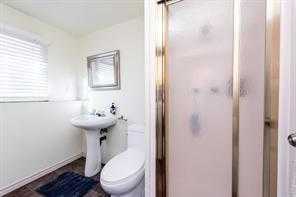 304 Whitefield Drive Ne, Calgary, AB - Indoor Photo Showing Bathroom