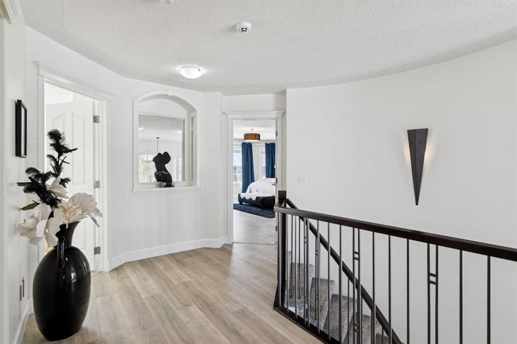 129 Mt Douglas Circle Se, Calgary, AB - Indoor Photo Showing Other Room