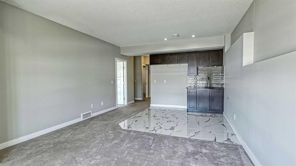 47 Saddlelake Way Ne, Calgary, AB - Indoor Photo Showing Other Room