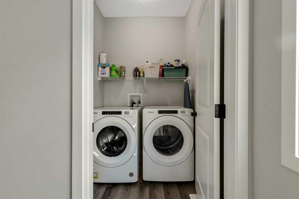 46 Creekstone Path Sw, Calgary, AB - Indoor Photo Showing Laundry Room