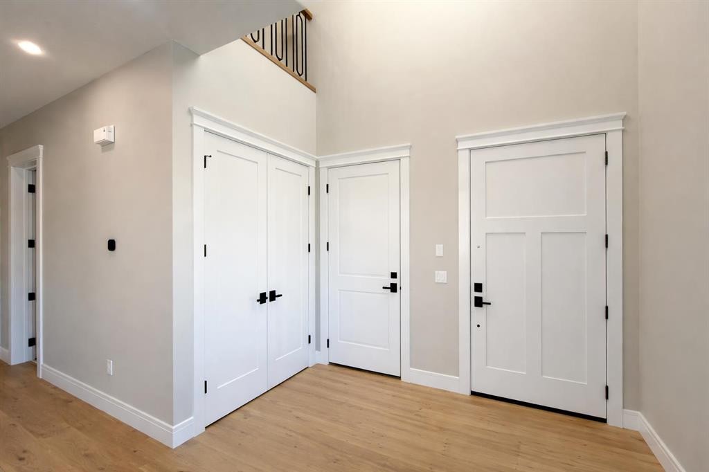 852 Dawson Point, Chestermere, AB - Indoor Photo Showing Other Room