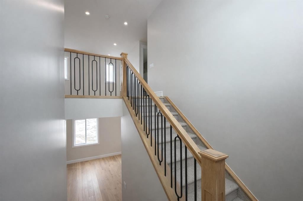 852 Dawson Point, Chestermere, AB - Indoor Photo Showing Other Room