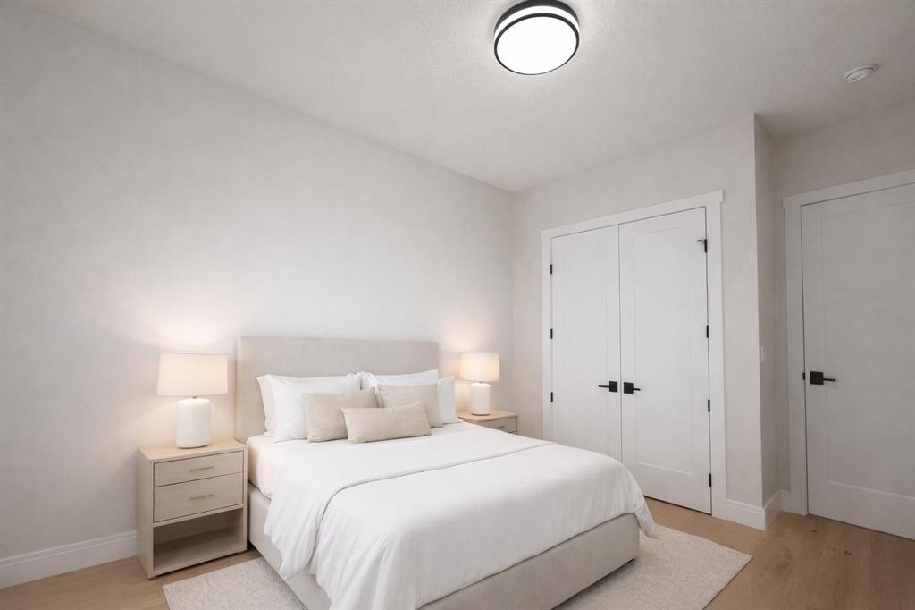 852 Dawson Point, Chestermere, AB - Indoor Photo Showing Bedroom