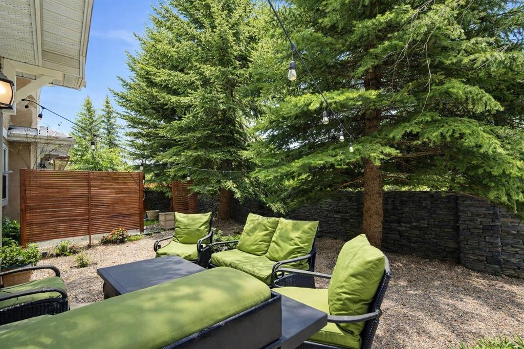 54 Wentworth Common Sw, Calgary, AB - Outdoor