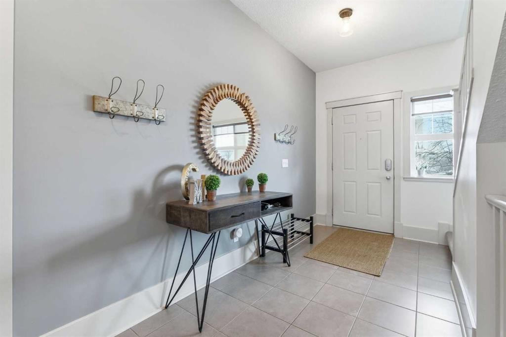 54 Wentworth Common Sw, Calgary, AB - Indoor Photo Showing Other Room