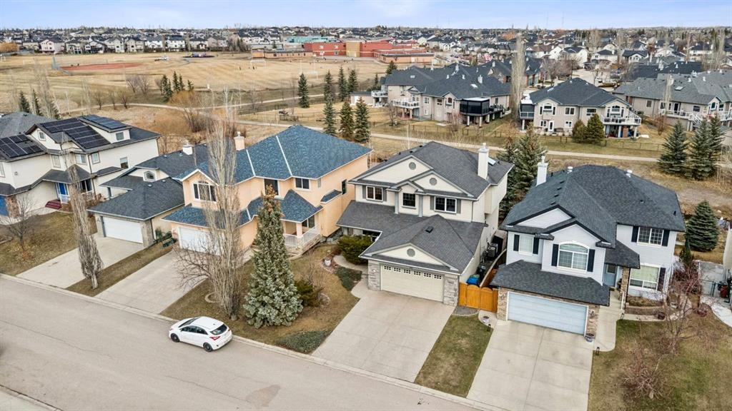 212 Springmere Place, Chestermere, AB - Outdoor With Facade