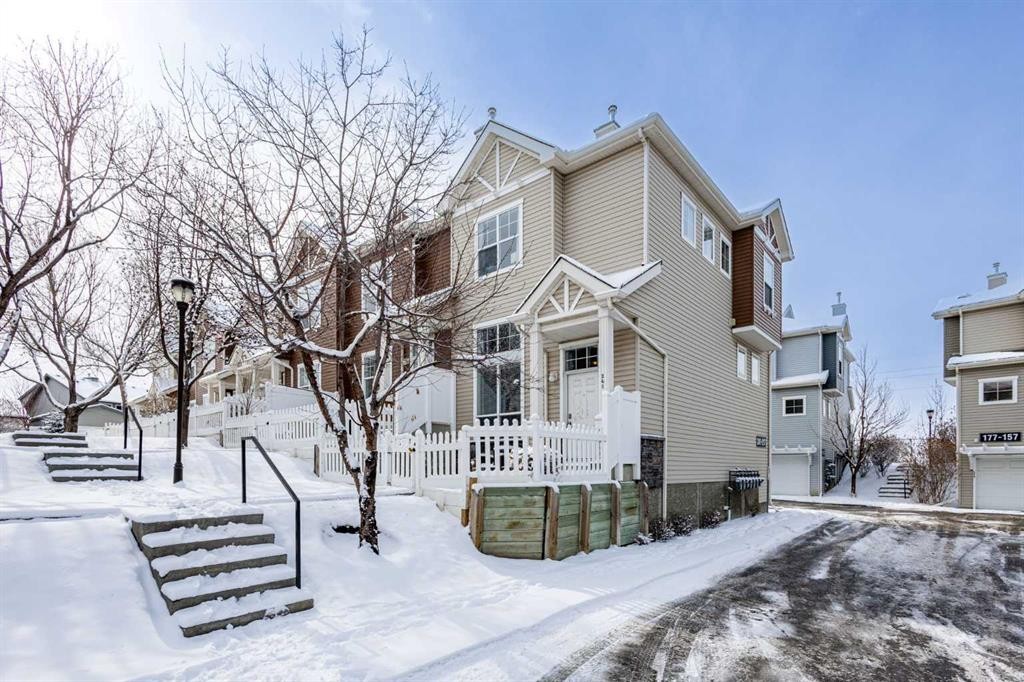 241 Elgin Gardens Se, Calgary, AB - Outdoor