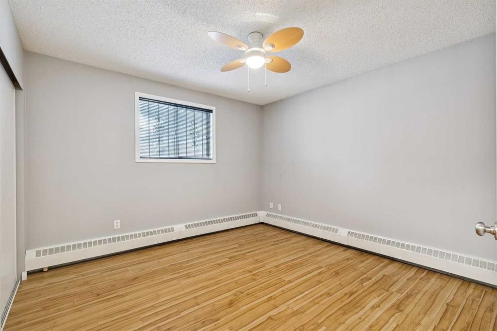 102-21 Dover Point Se, Calgary, AB - Indoor Photo Showing Other Room