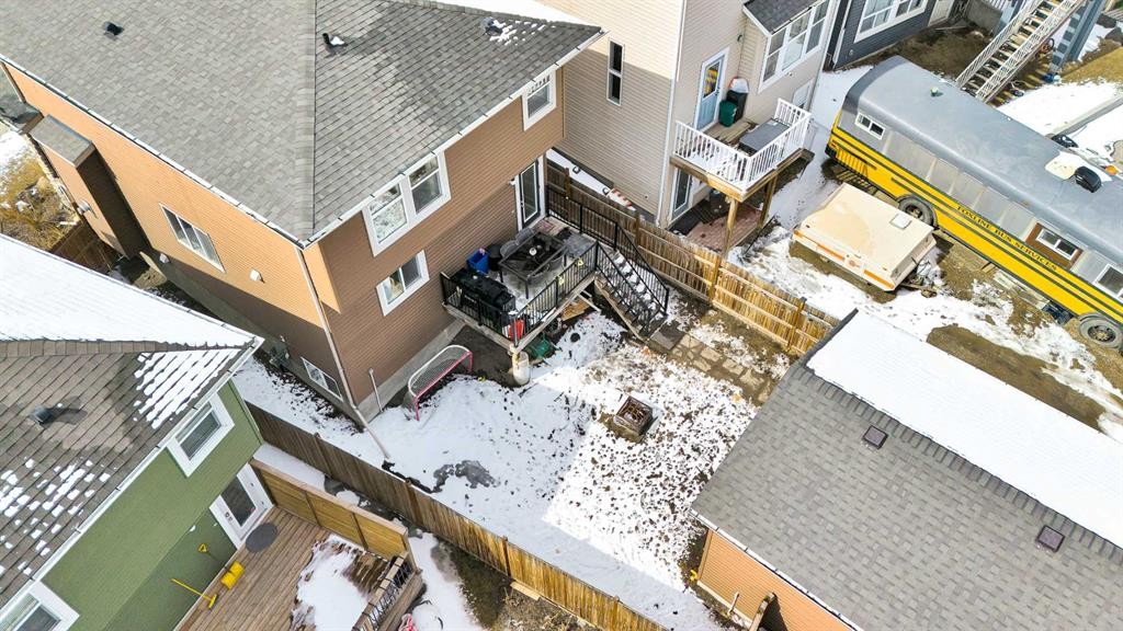 151 Heritage Drive, Cochrane, AB -