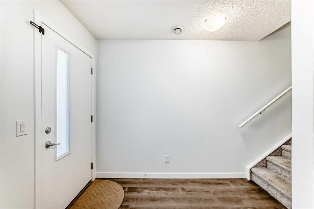 263 Redstone Boulevard Ne, Calgary, AB - Indoor Photo Showing Other Room