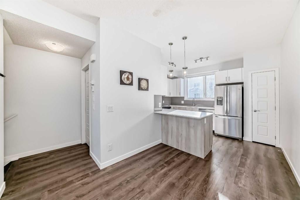 263 Redstone Boulevard Ne, Calgary, AB - Indoor Photo Showing Kitchen